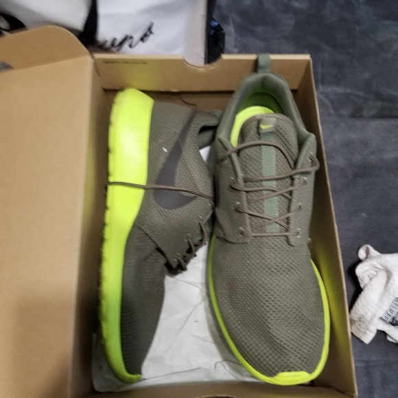 nike roshe size 11.5 - Picture 2 of 2